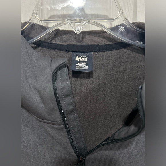 REI Co-op Men’s M Medium Active Pursuits Tech Hoodie Dark Grey NWT Jacket - Picture 15 of 15